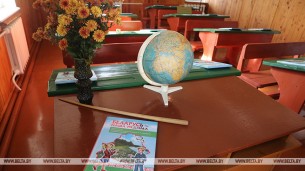 Прием документов в первые классы школ Беларуси начнется 12 июня